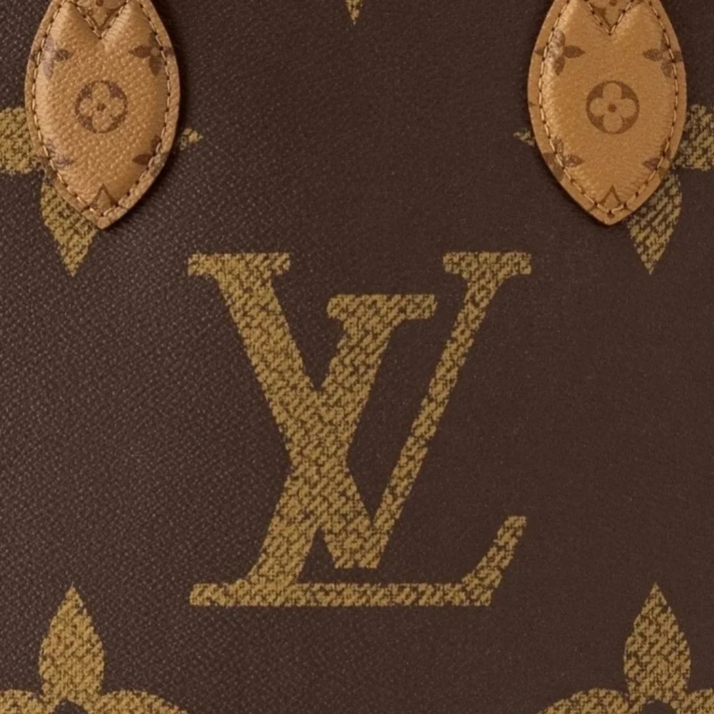 🚫SOLD🚫Louis Vuitton Reverse Monogram On The Go MM - Picture 3 of 16